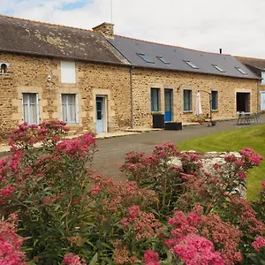 https://la-longere.inbrittany.com
