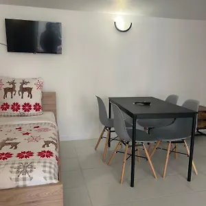 https://house-chaudari.fr-paris.fr